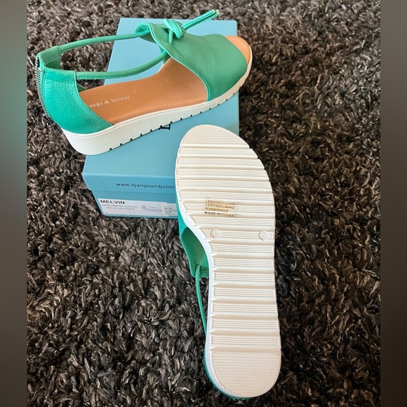 Django & Juliette - Melvin Flatform Sandals *NEVER WORN* - Picture 9 of 10